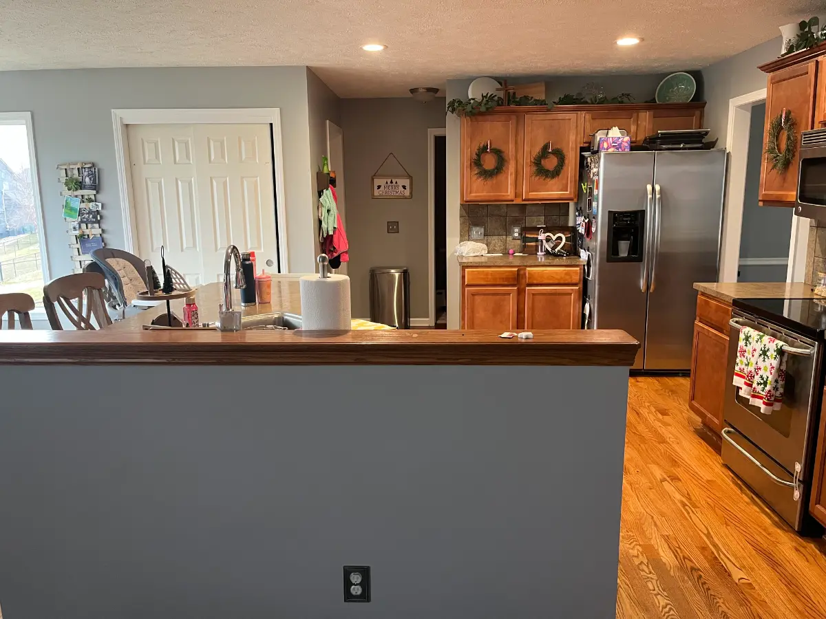 two-tone kitchen remodel, before
